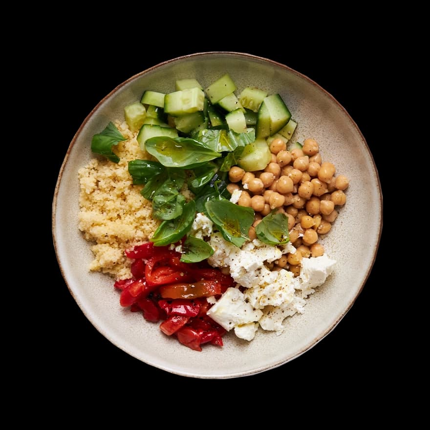 Mediterranean Quinoa Bowl thumbnail